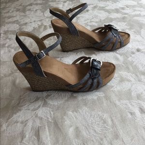 Aero soles blue denim wedges, Size 6